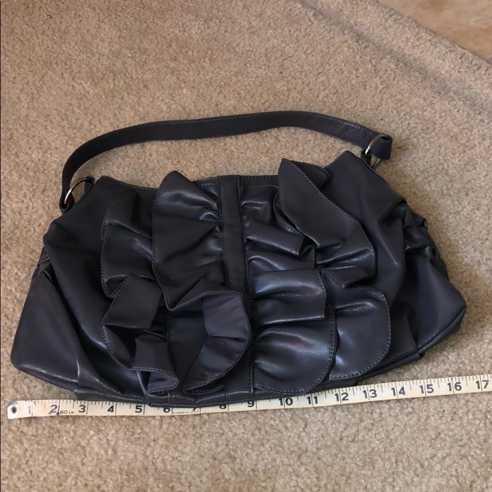 Large Gray Ruffled Shoulder Bag - Picture 7 of 8